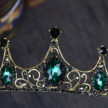 Load image into Gallery viewer, Elegant green crystal crown