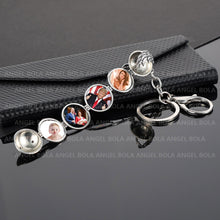 Load image into Gallery viewer, Expanding Photo Locket